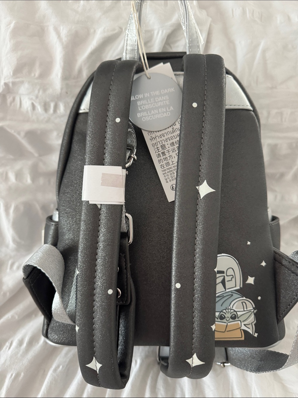 Loungefly The Mandalorian and Grogu Mini Backpack NWT - Picture 3 of 4